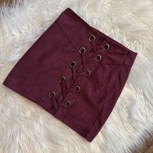 Elisa B Girls Burgundy Faux Suede Lace Up Mini Skirt Size 7 Lined Cute